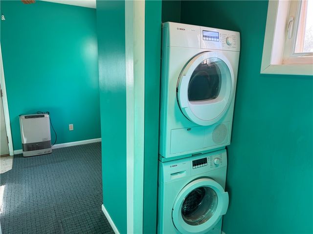 82 Riverside Circle, Corning, NY 14830