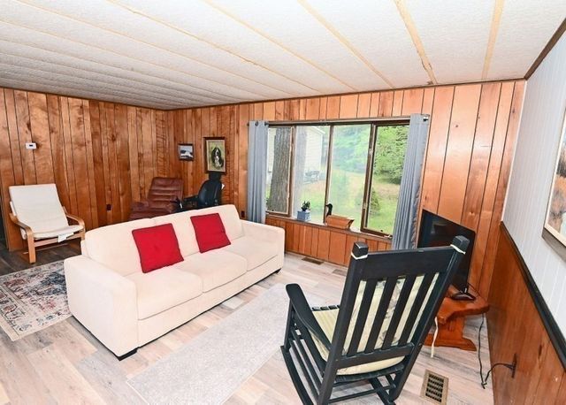 140 Jupiter Circle, Wareham, MA 02576