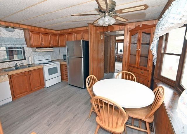 140 Jupiter Circle, Wareham, MA 02576