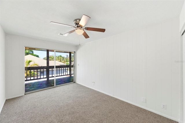 5136 68TH STREET N B, St Petersburg, FL 33709