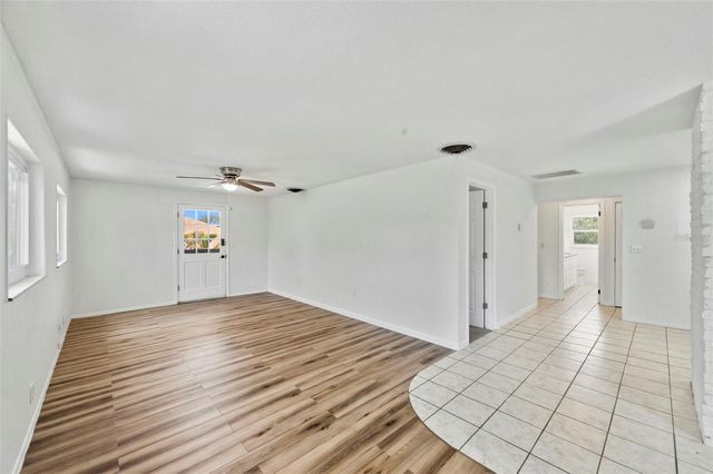 5136 68TH STREET N B, St Petersburg, FL 33709