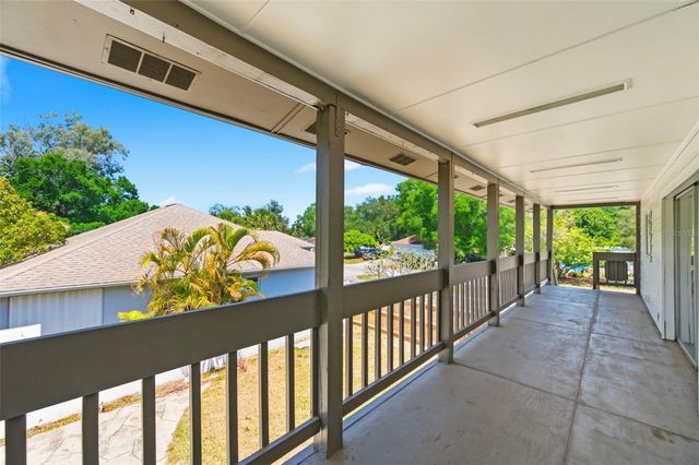 5136 68TH STREET N B, St Petersburg, FL 33709