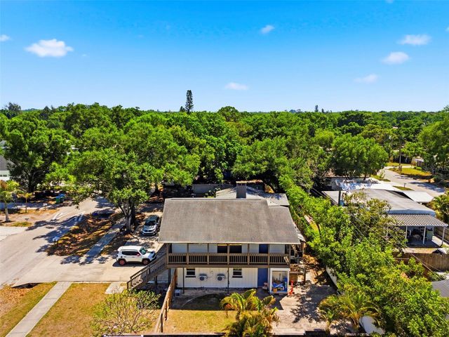 5136 68TH STREET N B, St Petersburg, FL 33709