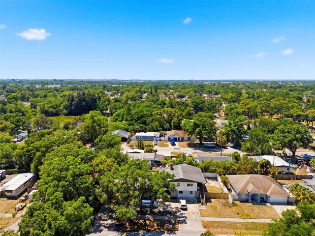 5136 68TH STREET N B, St Petersburg, FL 33709