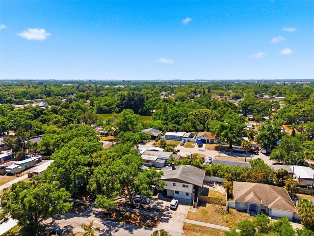 5136 68TH STREET N B, St Petersburg, FL 33709