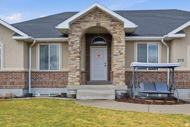 575 N 850 E, Wellsville, UT 84339