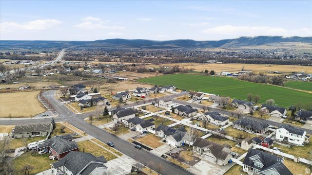 575 N 850 E, Wellsville, UT 84339