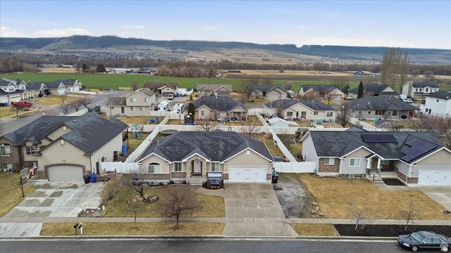 575 N 850 E, Wellsville, UT 84339