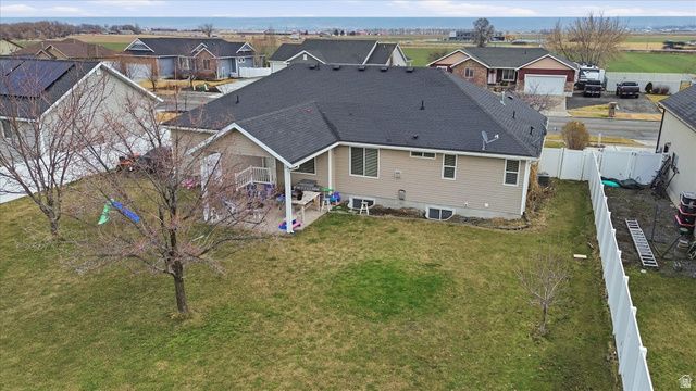 575 N 850 E, Wellsville, UT 84339