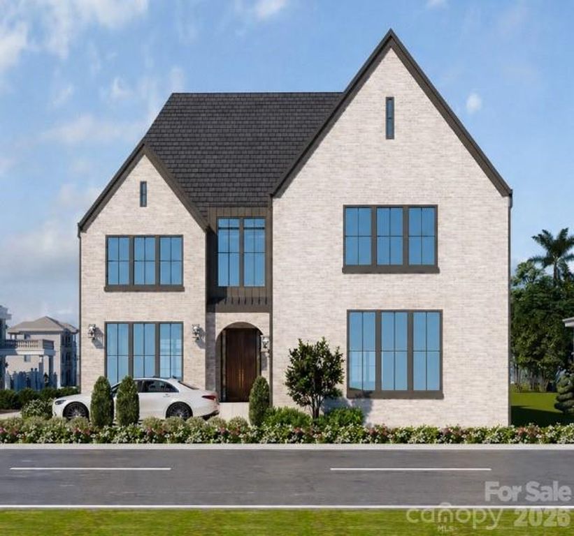 401 McDonald Avenue, Charlotte, NC 28203