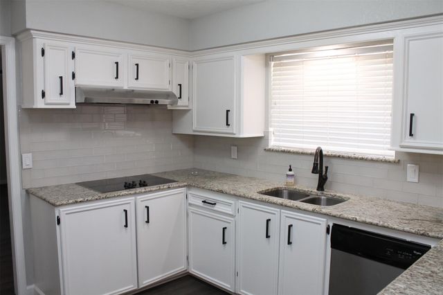 18703 Artesian Way, Humble, TX 77346