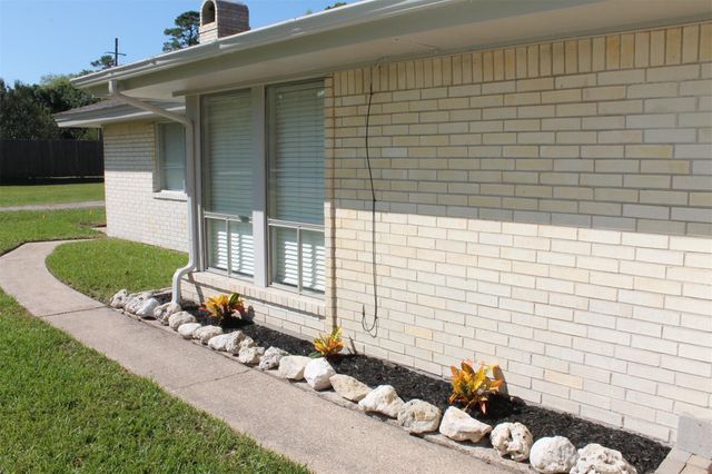 18703 Artesian Way, Humble, TX 77346