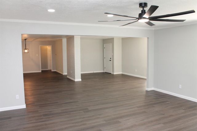 18703 Artesian Way, Humble, TX 77346