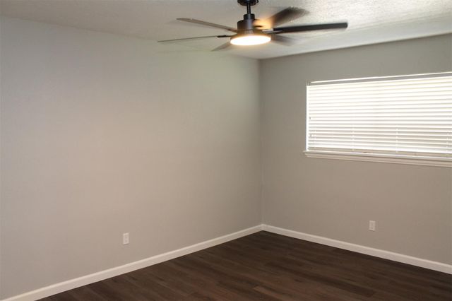 18703 Artesian Way, Humble, TX 77346