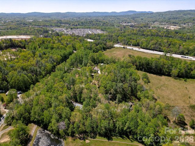99999 Hicks Mountain Road, Hendersonville, NC 28792