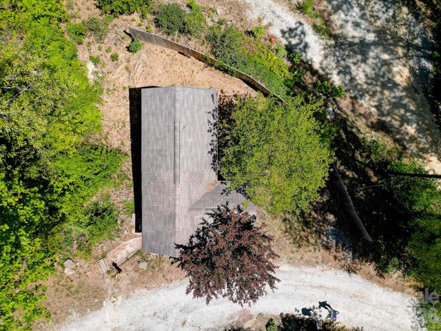 99999 Hicks Mountain Road, Hendersonville, NC 28792
