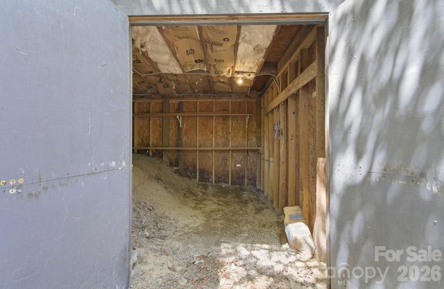99999 Hicks Mountain Road, Hendersonville, NC 28792