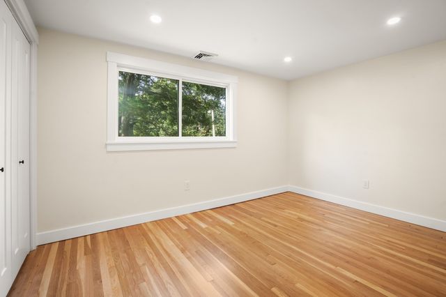 225 W Plain St, Wayland, MA 01778