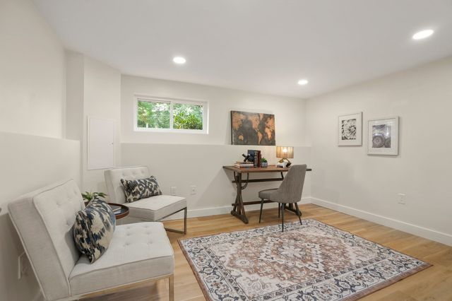 225 W Plain St, Wayland, MA 01778