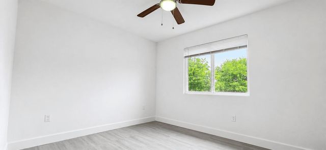 4404 Bellfort Ave 8, Houston, TX 77051