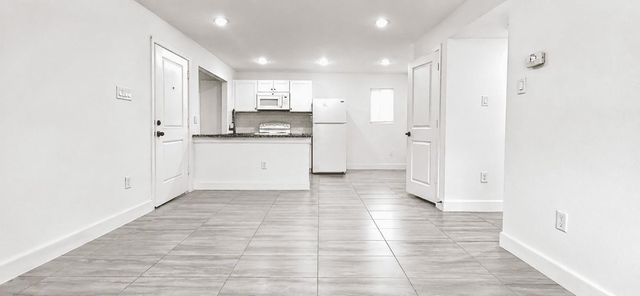 4404 Bellfort Ave 8, Houston, TX 77051