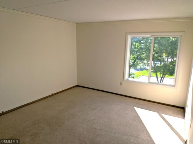 1077 Sibley Memorial Highway 506, Lilydale, MN 55118