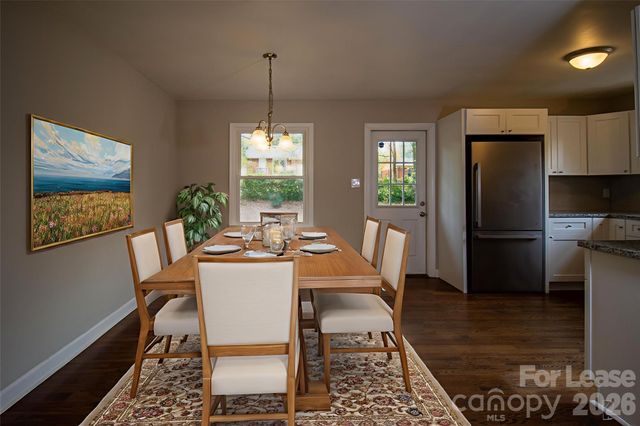 4021 Crestridge Drive, Charlotte, NC 28217