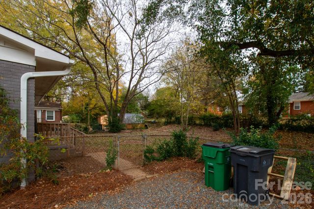 4021 Crestridge Drive, Charlotte, NC 28217