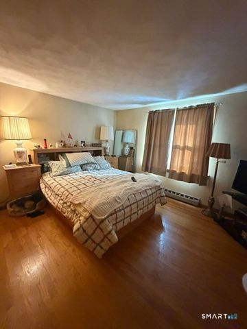 290 Gillette Road, New Hartford, CT 06057