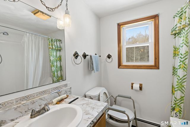 290 Gillette Road, New Hartford, CT 06057