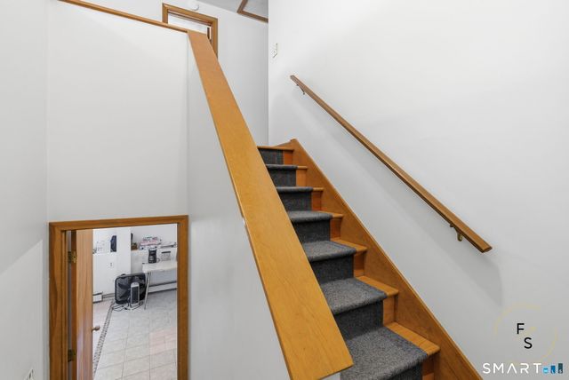 290 Gillette Road, New Hartford, CT 06057