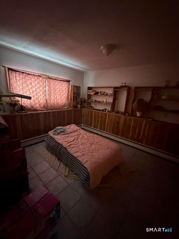 290 Gillette Road, New Hartford, CT 06057