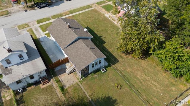 2440 Iowa Street, Granite City, IL 62040