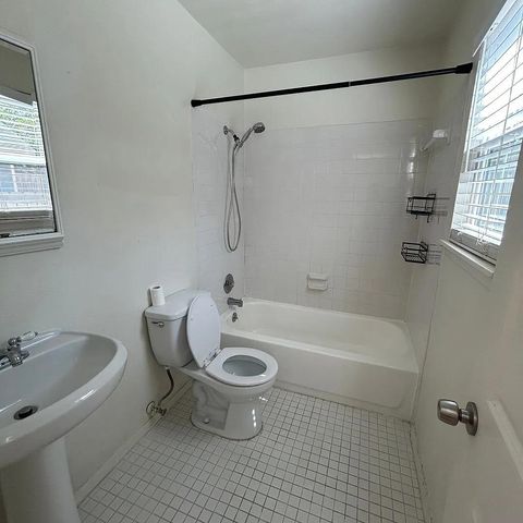 1106 W 22nd ST 3, Austin, TX 78705