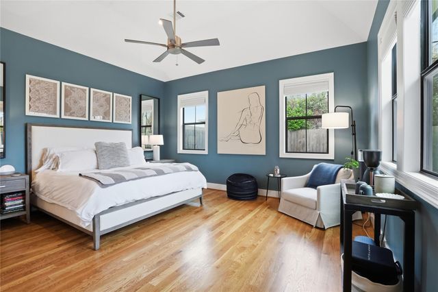 1710 Du Barry Lane, Houston, TX 77018