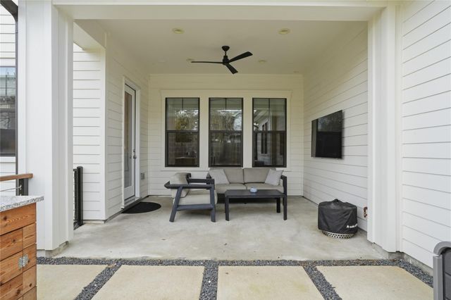 1710 Du Barry Lane, Houston, TX 77018