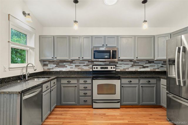 7120 S Clay Street, Littleton, CO 80120