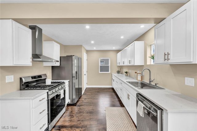 112 Grove Drive, Ashtabula, OH 44004