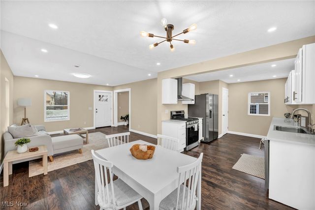 112 Grove Drive, Ashtabula, OH 44004