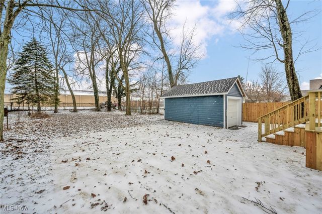 112 Grove Drive, Ashtabula, OH 44004