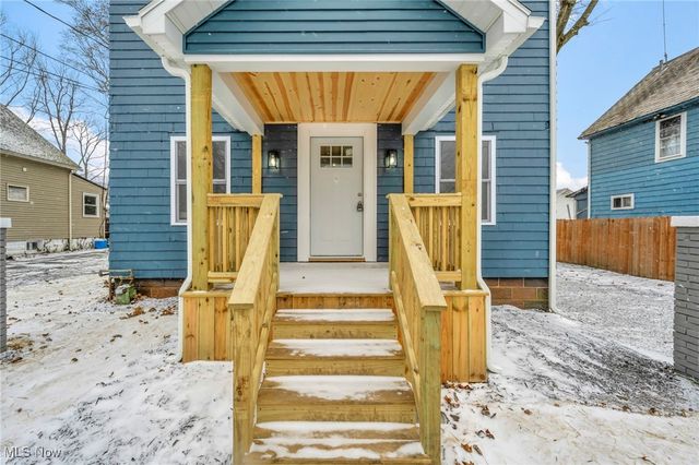 112 Grove Drive, Ashtabula, OH 44004