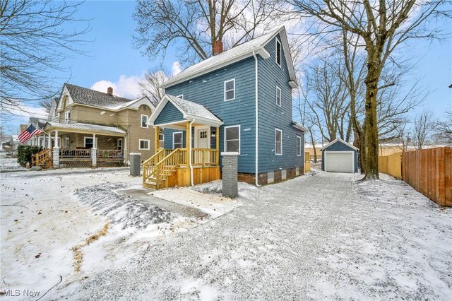 112 Grove Drive, Ashtabula, OH 44004