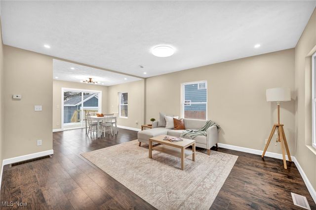 112 Grove Drive, Ashtabula, OH 44004