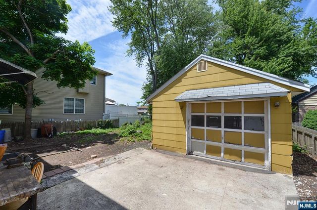 295 Lanza Avenue, Saddle Brook, NJ 07663