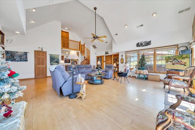 531 Brookwood RD, Wirtz, VA 24184