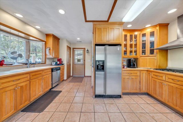 531 Brookwood RD, Wirtz, VA 24184