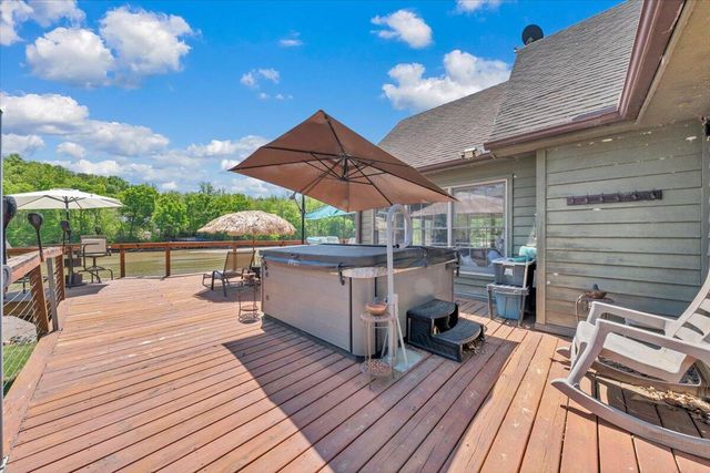 531 Brookwood RD, Wirtz, VA 24184