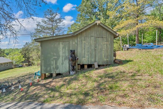 531 Brookwood RD, Wirtz, VA 24184