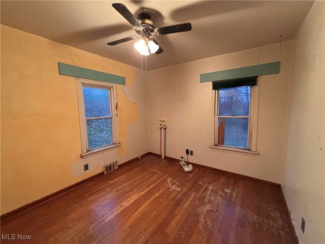 105 Church Street, Weirton, WV 26062