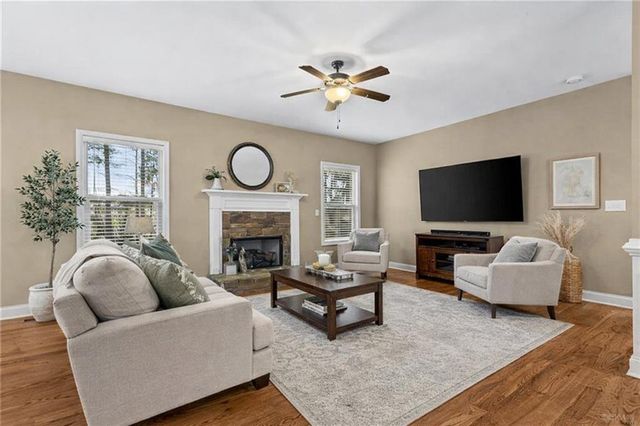 156 Starry Night Way, Dallas, GA 30132